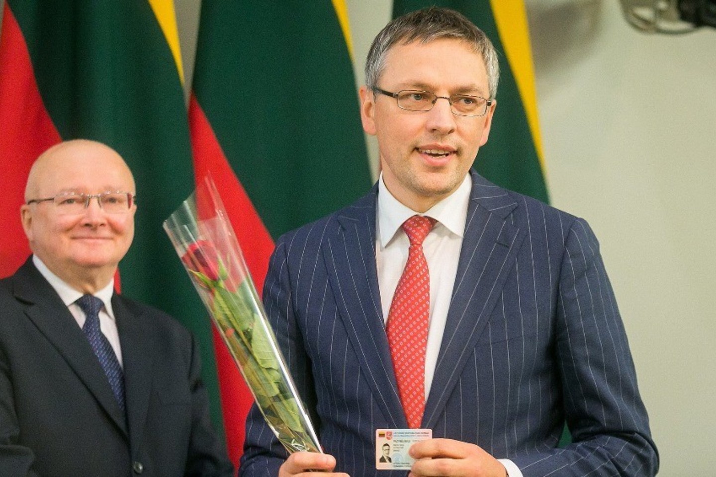 Valstiečių ir žaliųjų sąjungos derybininkas Vytautas Bakas savaitgalį viešai pasigyrė, kad su kolega socialdemokratu Juliumi Sabatausku pabaigė derinti partijų programines nuostatas, susijusias su programos „Darni Lietuva“.<br>T.Bauro nuotr.