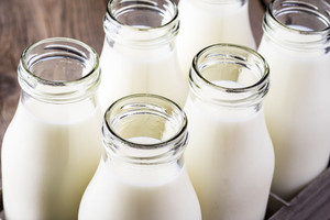 Išaiškino, kas pirkėjams svarbiausia renkantis pieno produktus