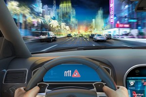 Draudikai nerimauja dėl autonominių automobilių naujų pavojų