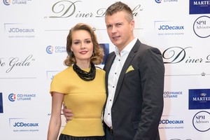 Jurgita Jurkutė-Širvaitė su vyru Ryčiu laukiasi pirmagimio