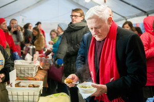 Prasidėjo akcija „Maltiečių sriuba“: Lietuvoje skursta ketvirtis senjorų