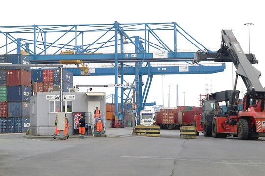 Geležinkelininkai ieško kelių, kurie padėtų greičiau pasiekti Kiniją