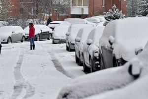 Žiemiška aplinka pėstiesiems suteikia vieną netikėtą privalumą