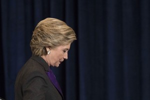H.Clinton dėl pralaimėjimo apkaltino FTB vadovą, JAV netyla protestai