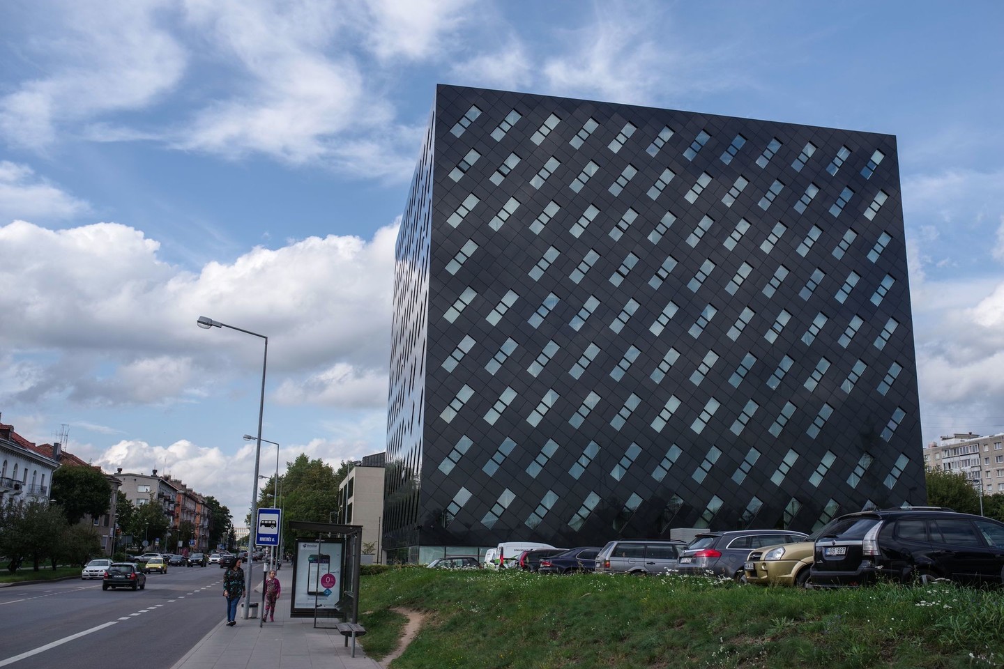 Pagal Prokuratūros įstatymą, vyriausiuosius prokurorus skiria generalinis prokuroras, atsižvelgdamas į atrankos komisijos išvadas, kurios generalinio prokuroro nesaisto.