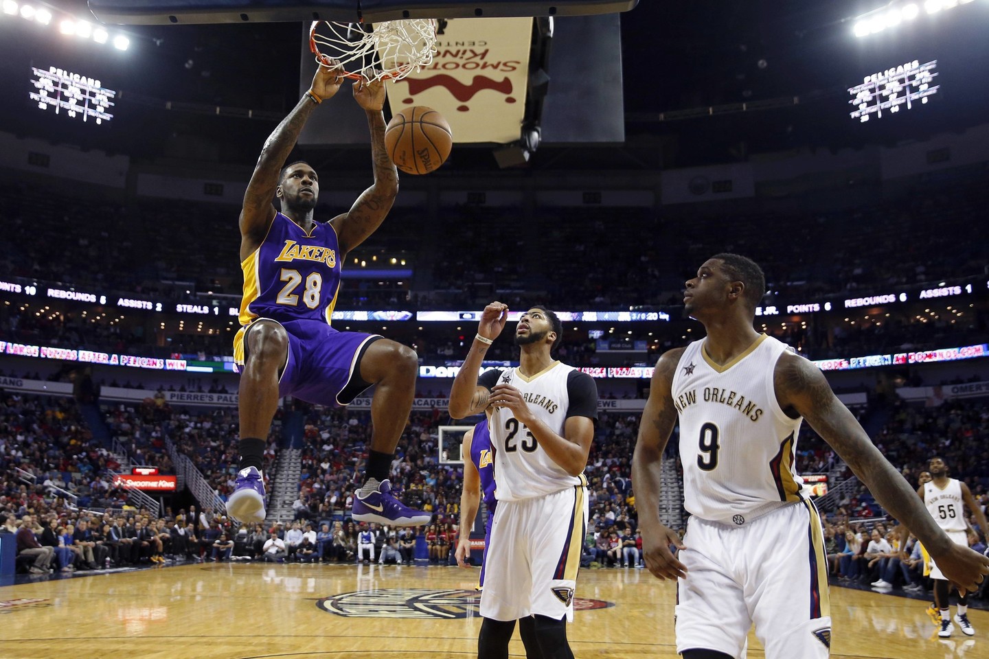 „Lakers“ ir „Pelicans“ mačas.