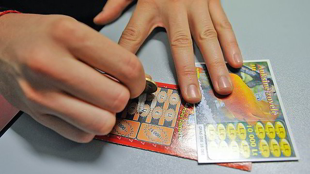 Skaičiai stebina: lietuviai loterijos bilietus perka kone dažniau už duoną