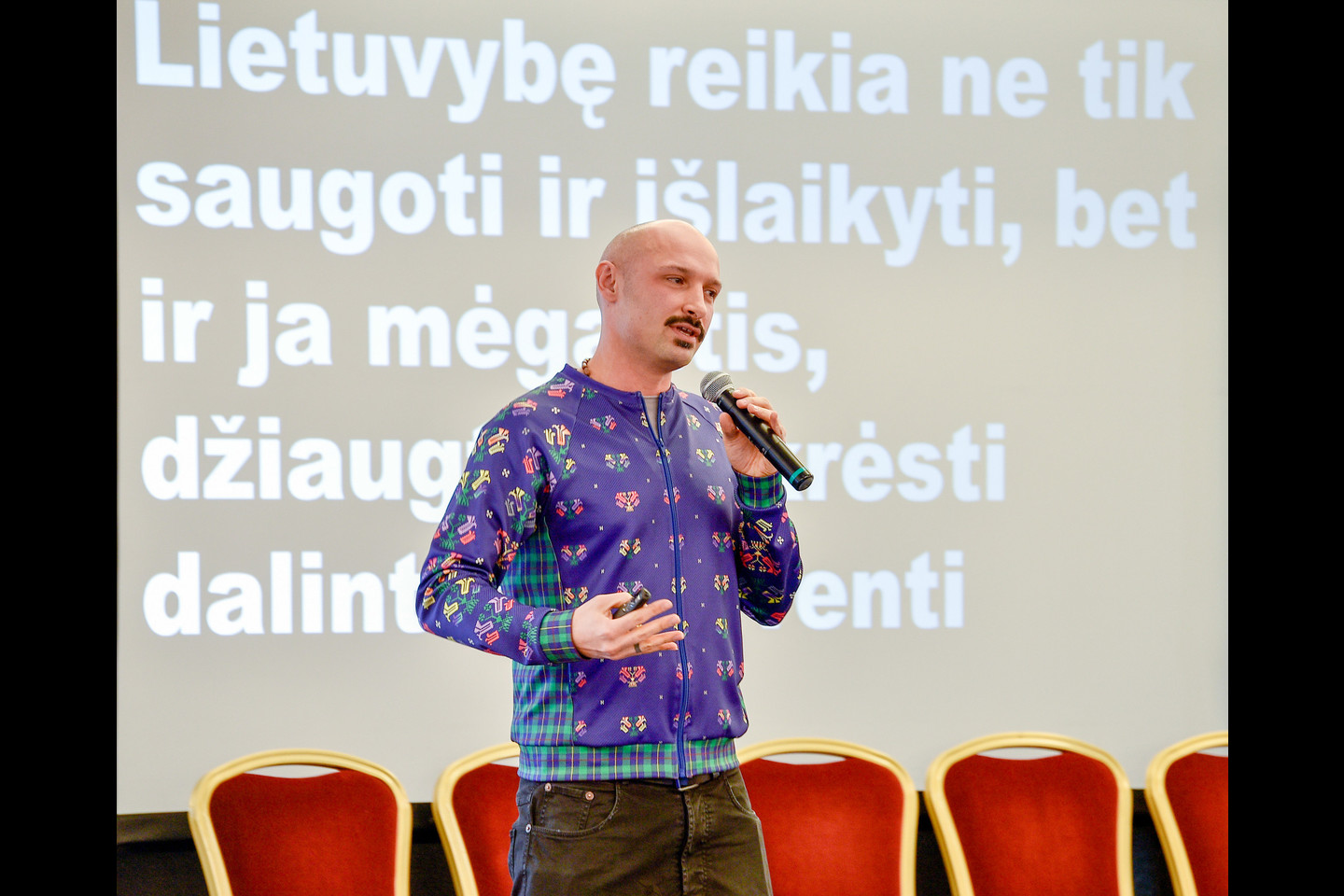 Jurgis Didžiulis Pasaulio lietuvių ekonomikos forume.<br>V.Ščiavinsko nuotr.