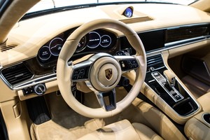 Lietuvoje pasirodė naujasis „Porsche“ – greičiausias „dyzelis“ pasaulyje