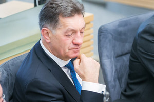 Blogą žinią A. Butkevičiui pasiuntė savi