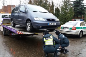 Panevėžyje žuvo pėsčioji, ją kliudęs ir sprukęs vairuotojas atsidūrė areštinėje