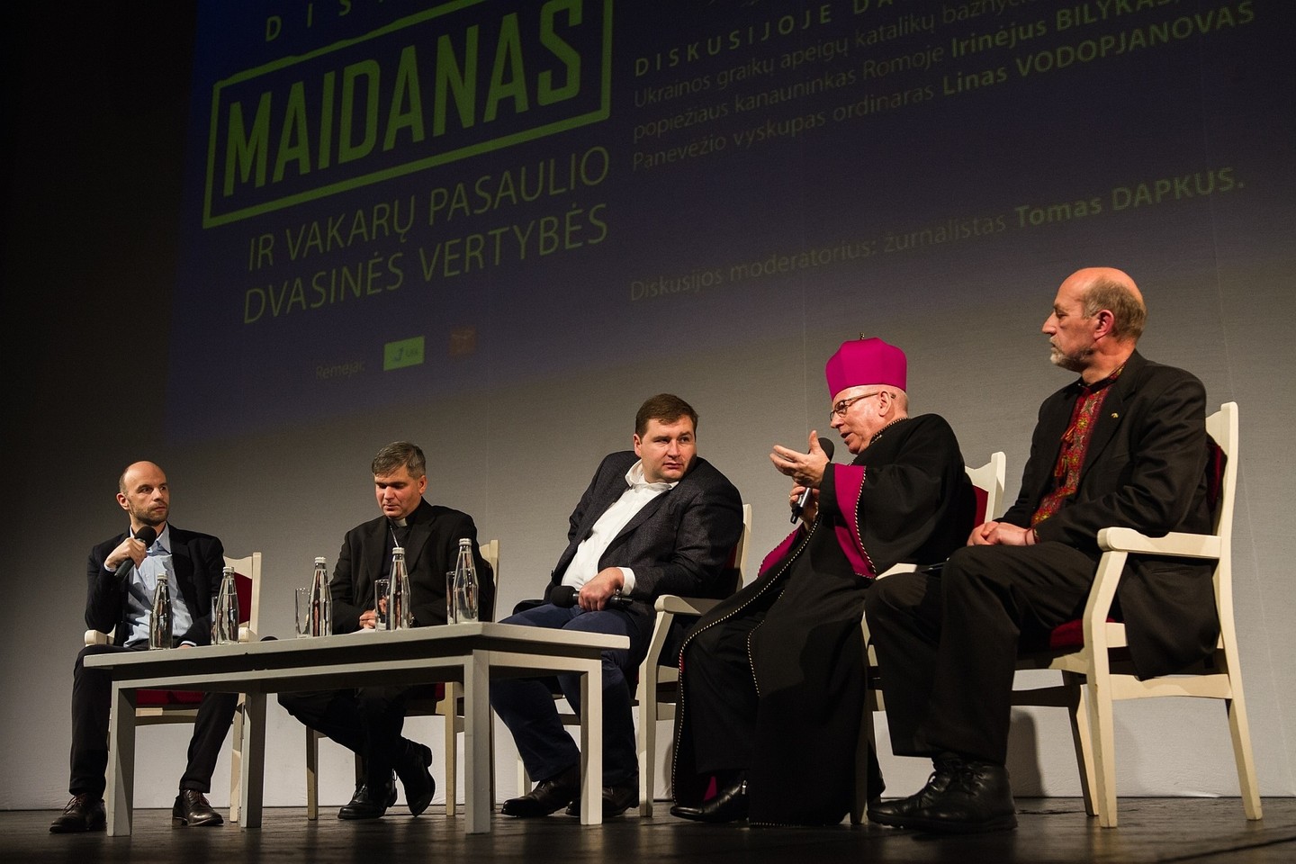 Diskusija „Maidanas ir Vakarų pasaulio dvasinės vertybės“.<br>Organizatorių (T.Povilonio) nuotr.