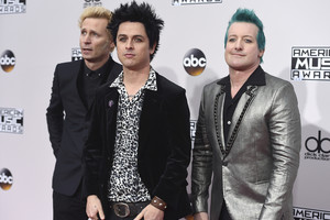 Jokio gailesčio: muzikos garsenybės ceremonijoje šaipėsi iš D. Trumpo