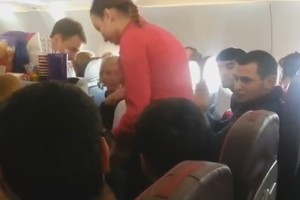 Tokio pasirodymo lėktuve vyras nesitikėjo: liko maloniai nustebintas