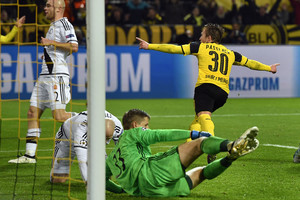 UEFA Čempionų lyga: Dortmunde galima buvo išprotėti nuo įvarčių – jų krito net 12