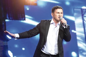 „Eurovizijos“ atrankos atradimu tapęs V. Lacko vėl joje rungsis