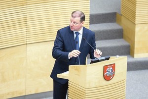 Plačių mostų premjero S. Skvernelio motinai daužosi širdis