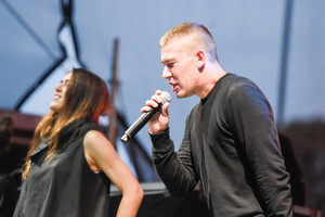 Lilo ir Innomine „Nepadoriame koncerte“ – staigmenos ir arenos koridoriuose