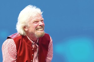 Milijardierius R.Bransonas nori kovoti su „Brexit“?