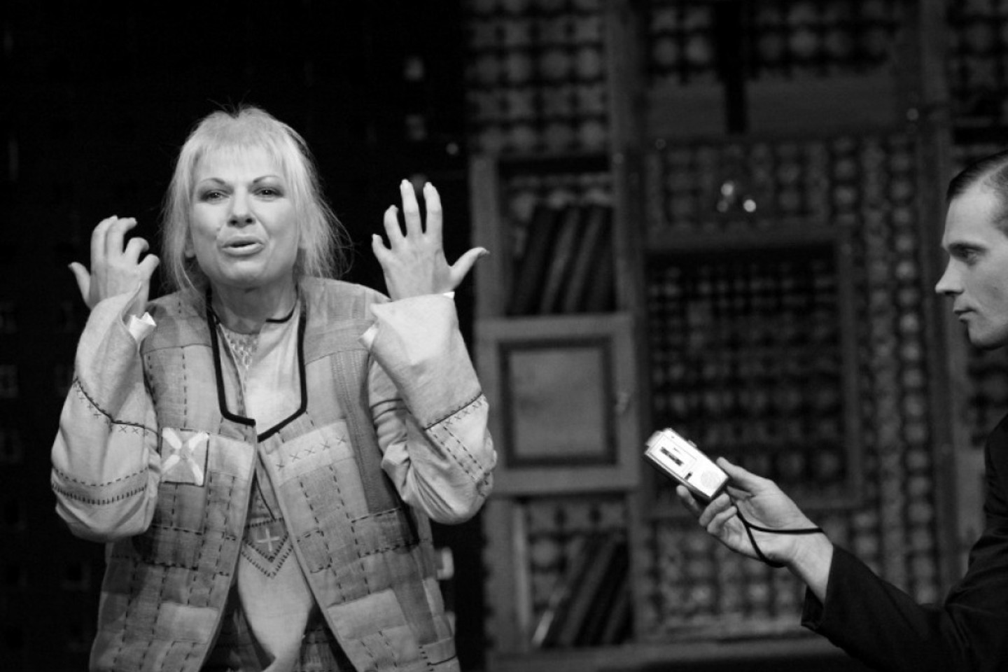 A.Preidytės gyvenime bene ryškiausias Margaritos vaidmuo latvių dramaturgės M. Zalytės pjesėje. Už šį vaidmenį Asta 2005 metais gavo Auksinį scenos kryžių.<br>I.Žilėnaitės nuotr.