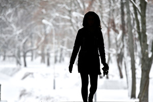 Testas akims: ši mergina ateina ar nueina?