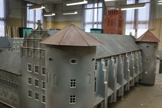 Svarstoma, ar reikia atstatyti Karaliaučiaus karališkąją pilį