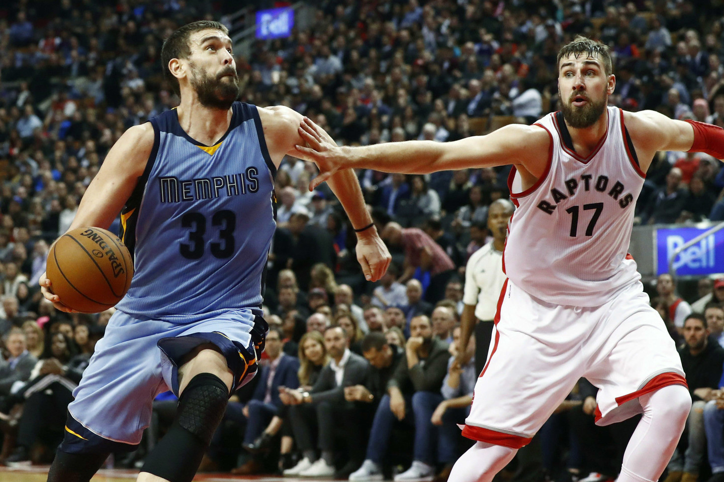 „Raptors“ įveikė „Grizzlies“