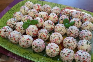 Nuodėmingai skanūs kamuoliukai jūsų švenčių stalui