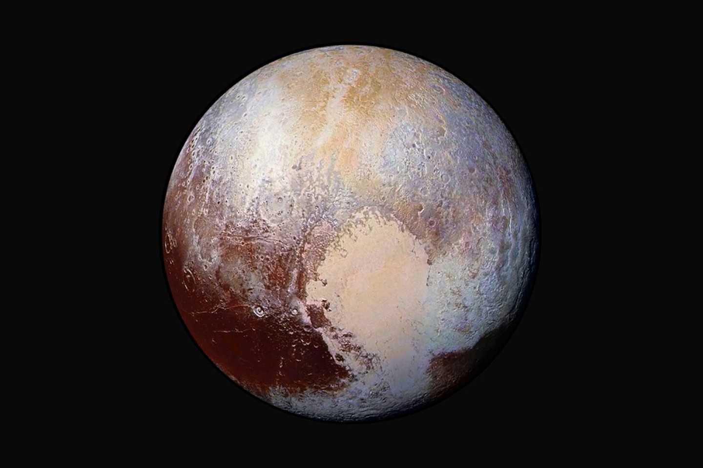 Mokslininkų manymu, po širdį primenančiu regionu Plutone telkšo požeminis vandenynas.<br>Reuters/Scanpix nuotr.