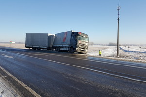 „Via Baltica“ kelyje – dvi vilkikų avarijos: priežastis ta pati