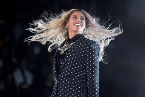 Paskelbti pretendentai į „Grammy“ statulėles, lyderė – Beyonce