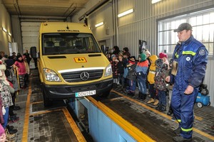 Sužinoję apie saugumą vaikai atsisako lipti į netvarkingus autobusus