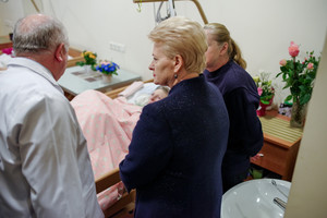 Svarbi žinia mirštantiems ligoniams – sulaukė prezidentės palaikymo