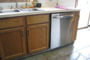 Indaplovė neišblizgina indų? Pakeiskite du dalykus