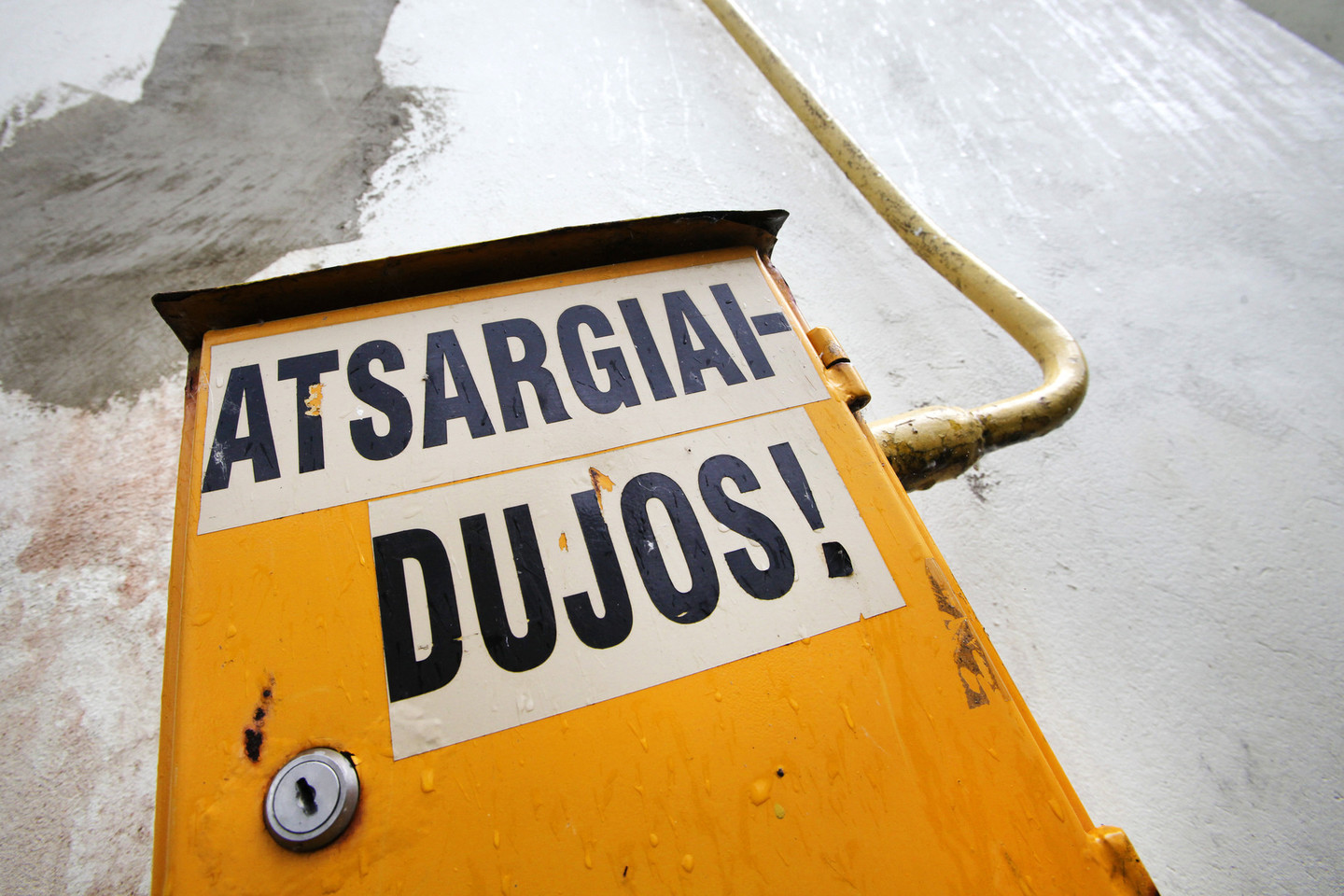 Dėl dujų nuotėkio Šiaulių daugiabutyje evakuota 15 žmonių.