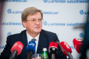 „Lietuvos geležinkelių“ pinigai – su Rusijos karo pramone siejamam koncernui