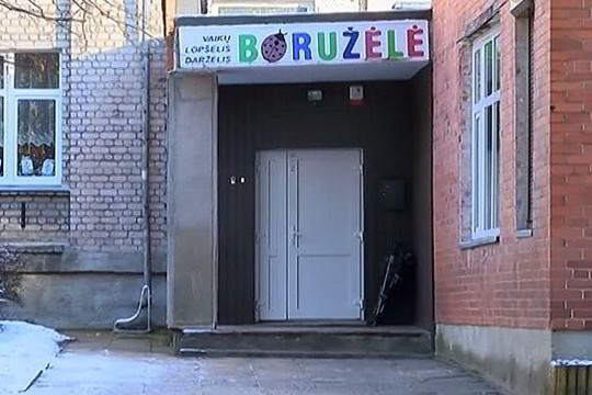 Teismas: dėl dvimetei sužalotos kaktos kaltas darželis