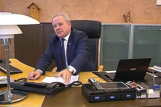 Prabanga: valdininkų kabinetai – kaip dviejų kambarių butai