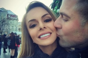 Simonai Kateivaitei – sužadėtuvių žiedas už automobilio kainą