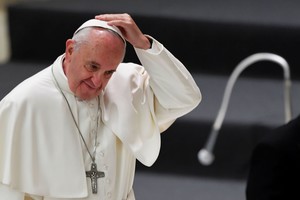 Popiežius ragina atsisakyti smurto pasaulio politikoje
