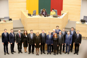 Prisiekė Sauliaus Skvernelio vadovaujamos Vyriausybės kabinetas