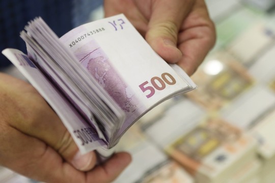 Lietuvoje darbą pradėjo didžiausia Latvijos nebankinio kreditavimo įmonė