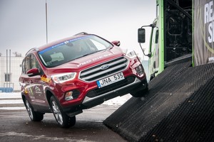 Penki testai atskleidė tikrąsias Lietuvoje siūlomų visureigių galimybes