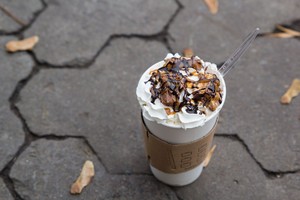 Verslininkai apie puodelio mokestį: „Tai gal sugrąžinkime „gazirovkes“?