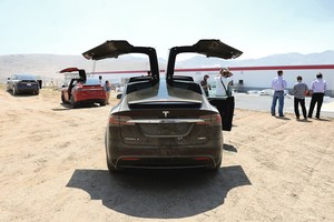 Lietuvis verslininkas vilioja milžinišką „Tesla“ gamyklą į Lietuvą