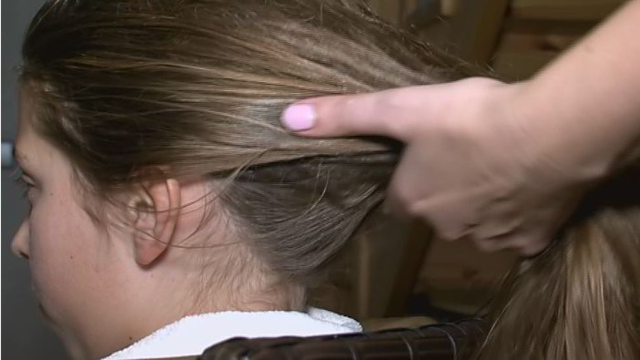 Plaukus puoselėjanti procedūra pirtyje (II)