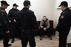 Airijoje sulaikytas ir paleistas ginklų kontrabandos byloje įtariamas airis