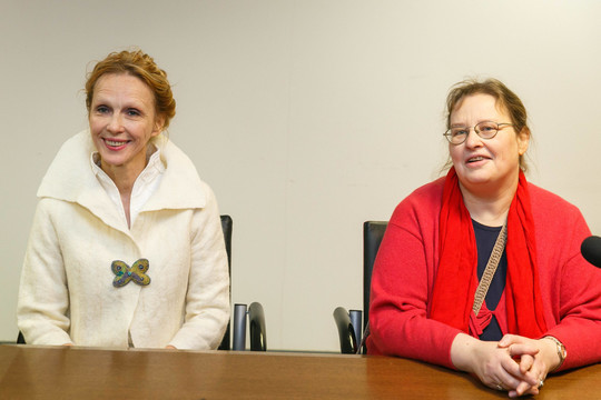 „Gimdymų“ byla: viena „padėjėja“ išteisinta, kita nubausta