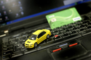 Automobilių pirkėjai negalėjo net įsivaizduoti, kas slypi už gražių skelbimų