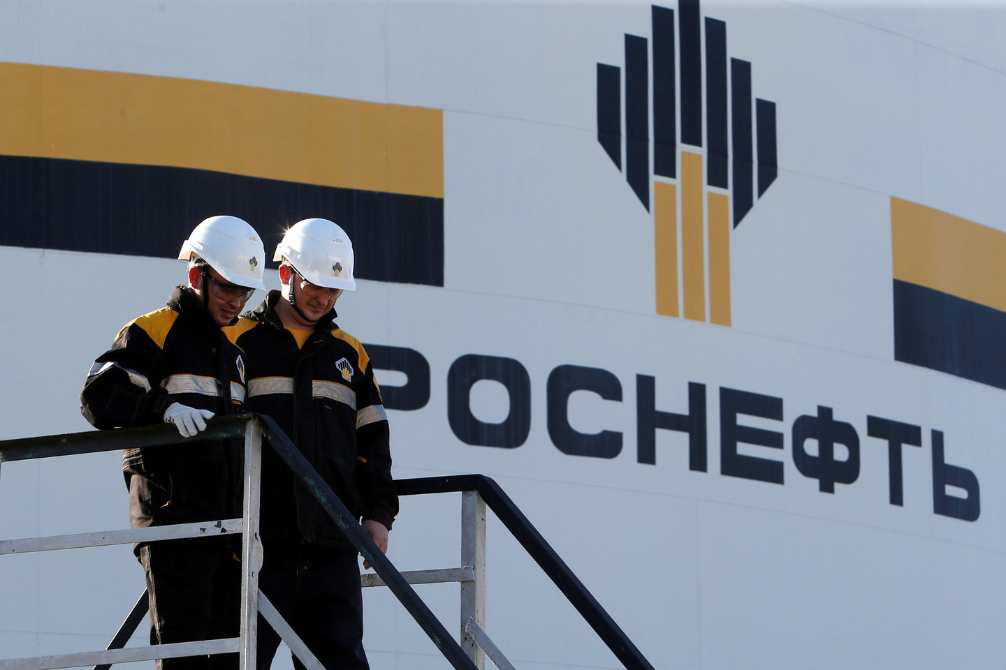 O.Jerovinkinas buvo vienas kompanijos Rosneft vadovų.